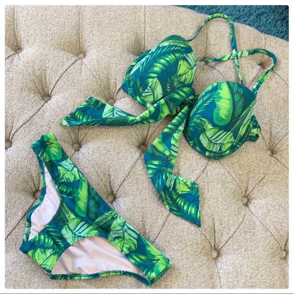 Shade & Shore Other - 💕Beautiful Tropical Shade & Shore Swim Suit💕
